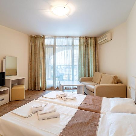 Midia Family Resort All-Inclusive 아헬로이 외부 사진